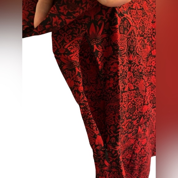 MARC BY MARC JACOBS Strawberry Thief Peplum Top - Picture 4 of 14